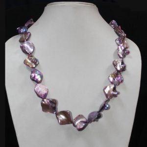 Purple rounded bid chain