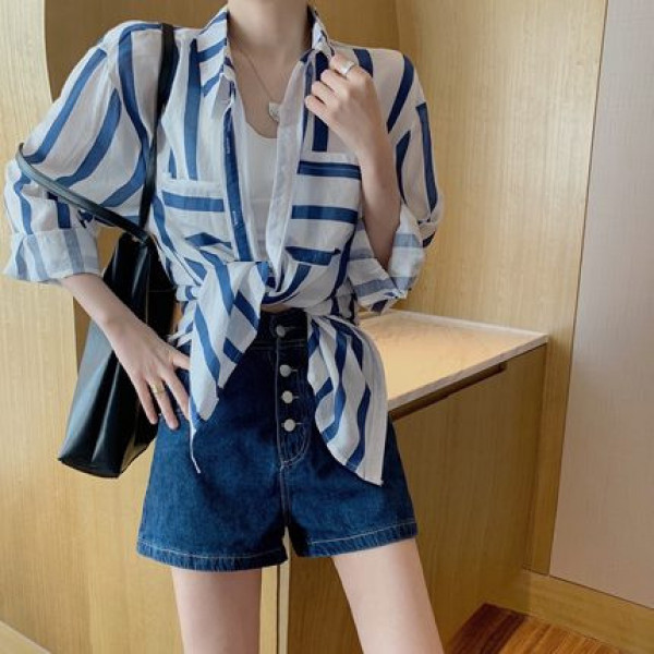 Women's blue striped mid-length sunscreen loose chic shirt
